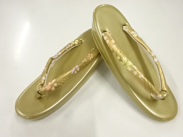 JAPANESE KIMONO / JAPANESE-STYLE ZORI (SIZE L)